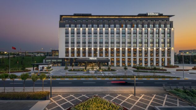 Hilton, Türkiye’deki 100. otelini İGA İstanbul Havalimanı’nda açtı