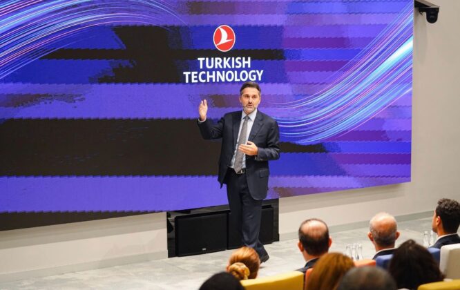 Murat Şeker, Turkish Technology‘i ziyaret etti