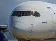 Airbus A350F uçağının boyama işlemlerini tamamladı
