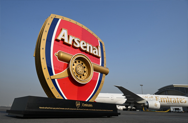 Arsenal Arması uçak parçalarından üretildi
