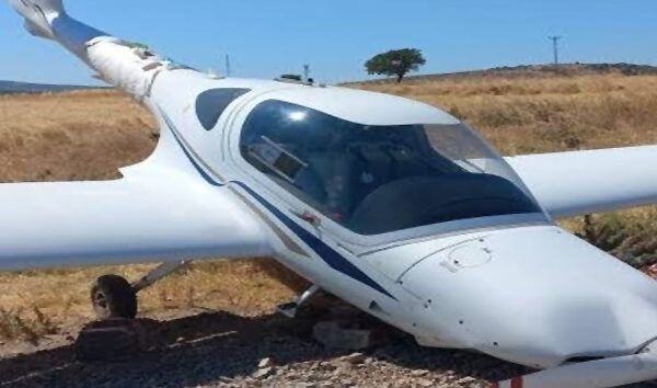 Ayjet’in DA-20 uçağı Hezarfen’de kaza yaptı