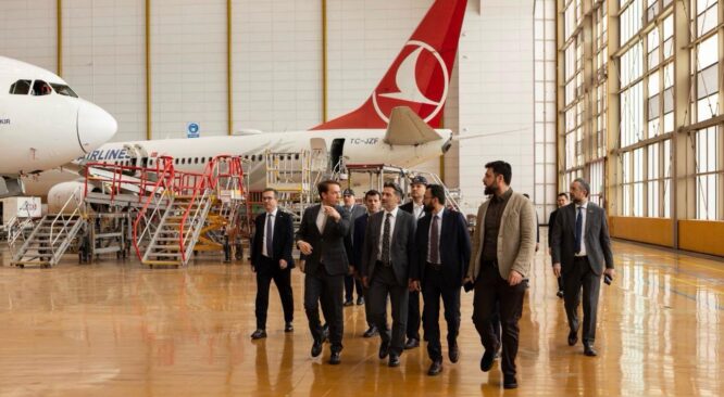 THY Başkanı Şeker, Turkish Technic’i ziyaret etti