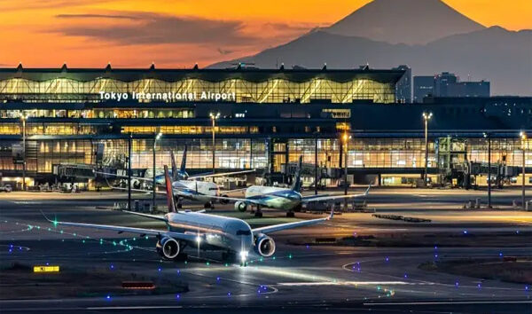 Haneda Havalimanı yakınlarında büyük tehlike atlatıldı