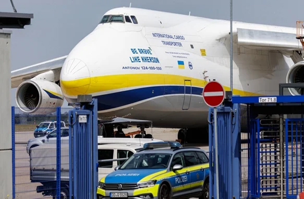 Leipzig/Halle Havalimanı’nda drone alarmı