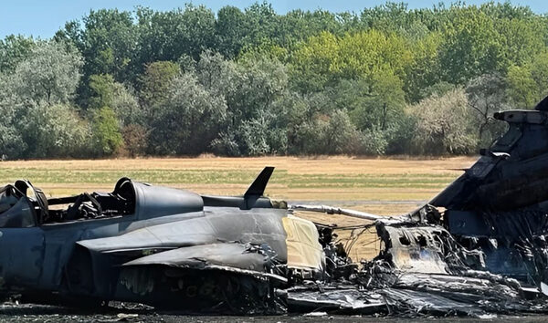 Macaristan Hava Kuvvetleri’nin Gripen uçağı düştü