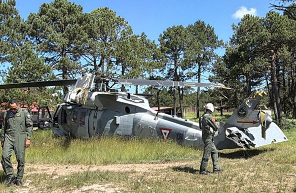 Meksika’da Black Hawk kalkış sırasında acil indi