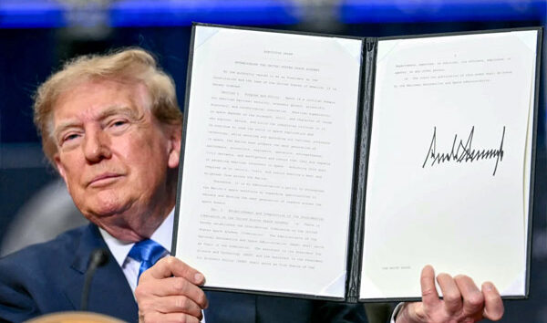 Trump, Ay’da ‘ABD Uzay Akademisi’ kurulmasını onayladı