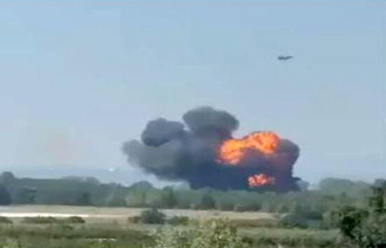 Yalova’da F-16 düştü; pilotlar sağ kurtuldu