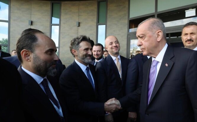 THY Başkanı Şeker’den 4. ana pist paylaşımı