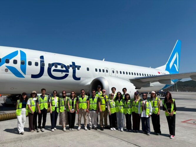 AJet’te üniversiteli gençlerin operasyon günü