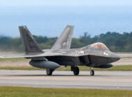 ABD’nin F-22 Raptoru Japonya da acil indi