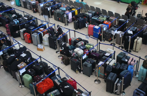 Bangkok Suvarnabhumi Havalimanı’nda bagaj krizi