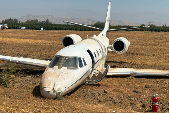 California’da Cessna Citation inişte pistten çıktı