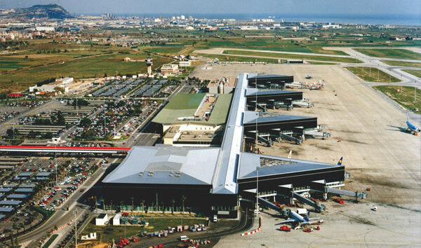 Barselona-El Prat Havalimanı tek pistte operasyon yaptı