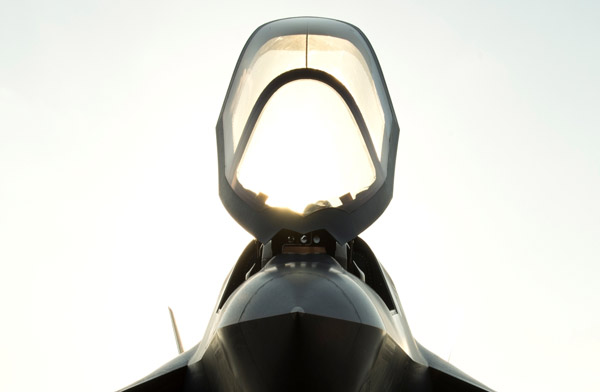 F-35 parçaları kargo uçağında kayboldu