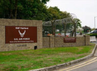 RAF Fairford Üssü alarma geçti