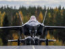 Finlandiya’ya ilk F-35A uçakları teslim edildi