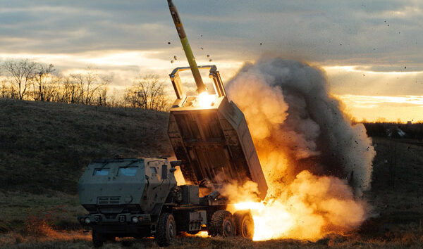 İsveç, ABD’den M142 HIMARS topçu sistemleri alıyor