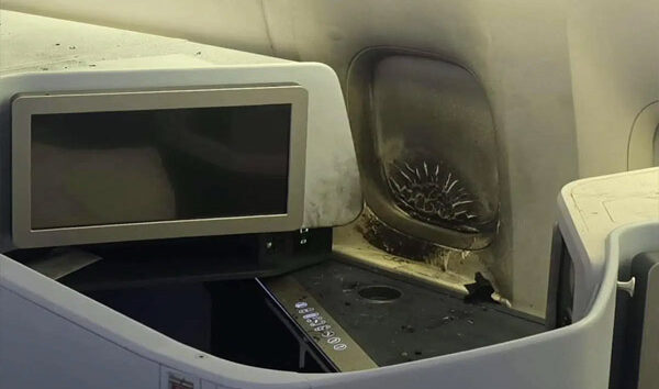 KLM uçağını powerbank Atlantic üzerinden döndürdü