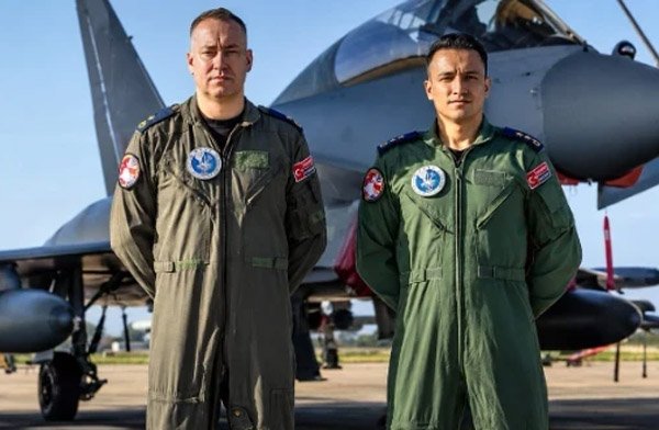 Pilotlarımız Eurofighter Typhoon eğitimine başladı