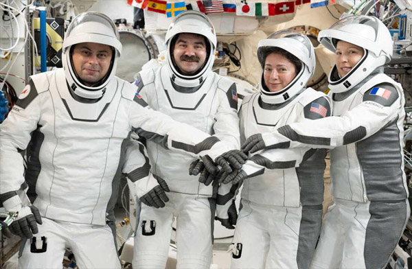 Crew-12 237 gün sonra dünyaya döndü