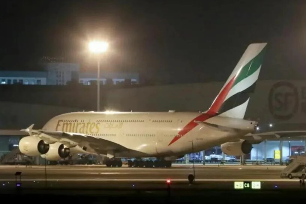 Emirates 7 adet A380 uçağını kullanamıyor