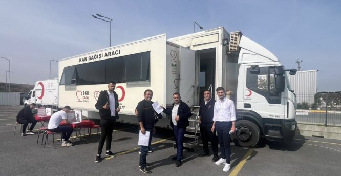 Havaist çalışanlarından Kızılay’a destek