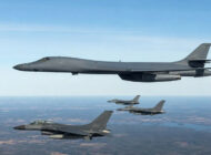 B-1B Lancer bombardıman uçağı NATO savinma eğitimine katıldı