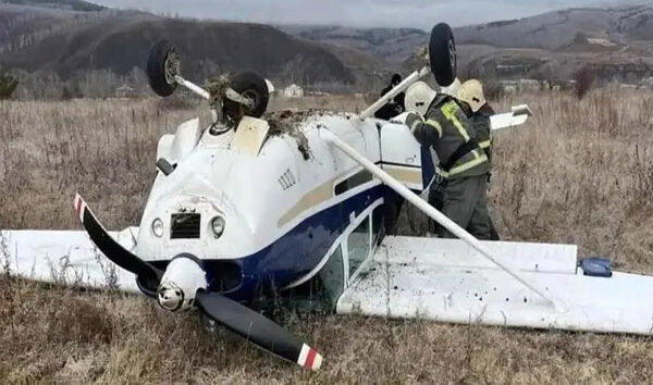 Rusya’da Cessna 182p acil inişte kaza yaptı