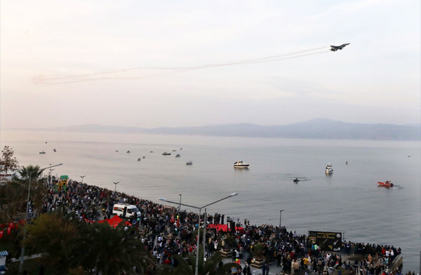 Solo Türk Mudanya’yı büyüledi