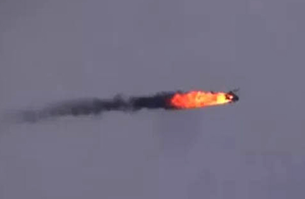 Suudi Arabistan’da AH-6İ askeri helikopter düştü